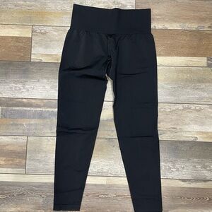 NVGTN Black High-Waisted Leggings